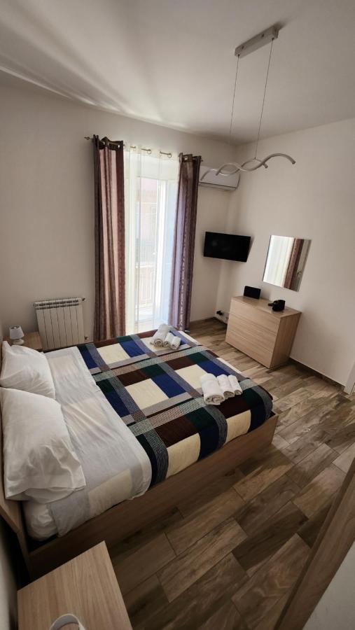 קטאניה Casalaina Palace מראה חיצוני תמונה